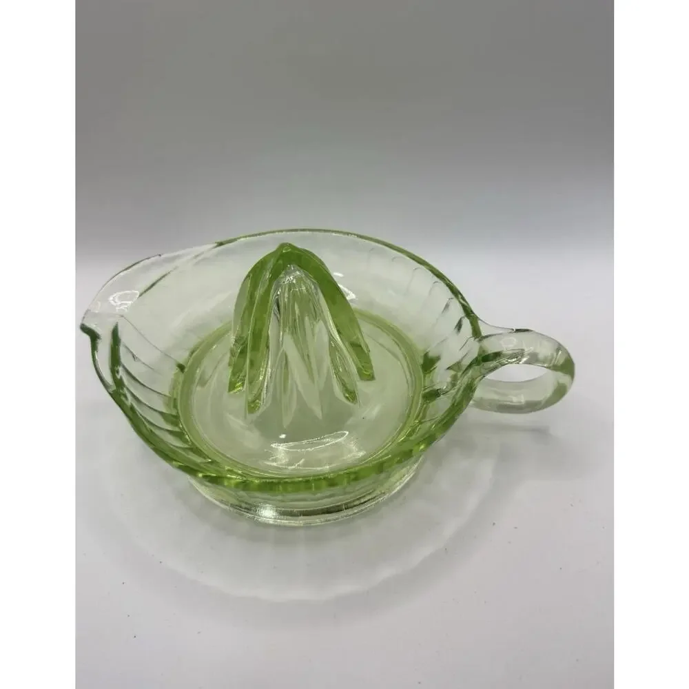 Vintage Uranium Large Juicer 1930's MCM Green Vaseline Glass W/ Bright Glow !!
